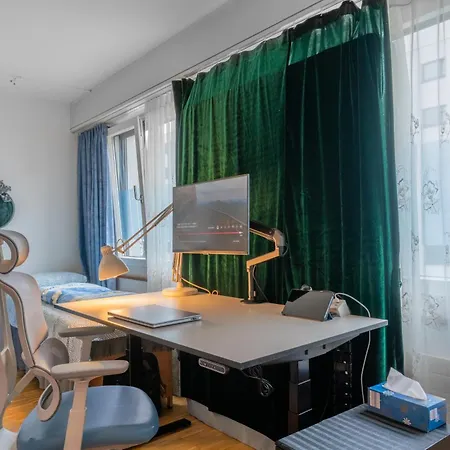 Apartamento Bright Flat With Workspace Near Downton